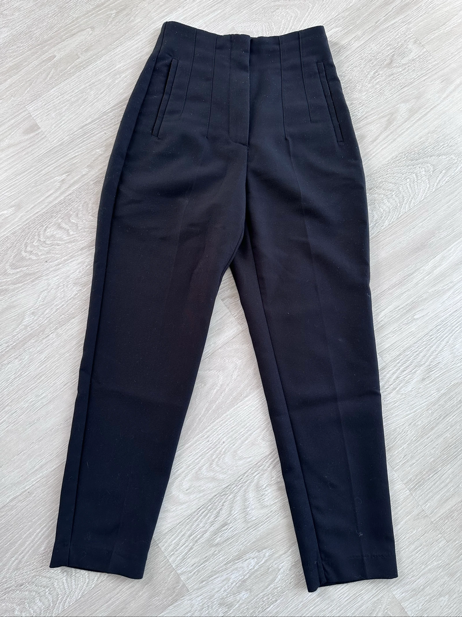 Pantalon ajusté / cigarette